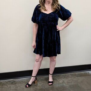 Women's Navy Blue Velvet Mini Dress BaeVely NWT Size Large